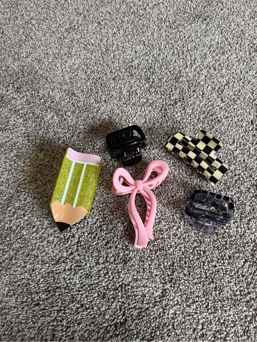 Assorted Hair Clip Set — Pink Bow, Green Glitter Pencil & Checker Design